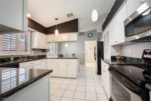 461 Countryside Drive, NAPLES, FL 34104 Sold 08/02/24