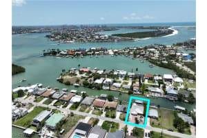 128 San Salvador Street, NAPLES, FL 34113 Sold 04/11/24