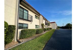 4728 Orange Grove Blvd APT 2, North Fort Myers, FL 33903, Sold 09/26/23
