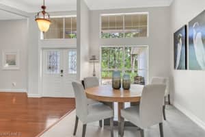 5720 Autumn Oaks Ln, Naples, FL 34119, Sold 10/05/23