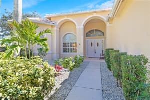3518 Ocean Bluff Ct, Naples, FL 34120, Sold 06/22/23