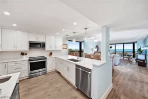 303 Periwinkle Way UNIT 121, Sanibel, FL 33957, Sold 05/22/23
