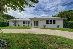 108 2nd St, Bonita Springs, FL 34134, Sold 09/26/23