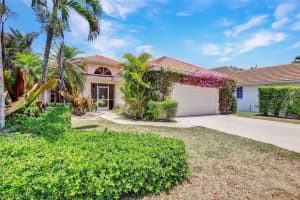 4383 Pomarine Ct, Naples, FL 34119, Sold 07/12/23