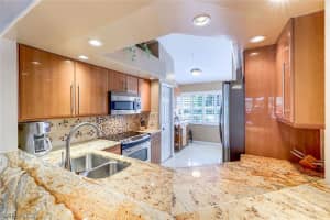 28080 Cavendish Ct, Bonita Springs, FL 34135, Sold 05/22/23