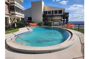 2350 W First St APT 303, Fort Myers, FL 33901, Sold 03/04/24