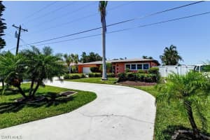 1829 Cornwallis Pkwy, Cape Coral, FL 33904, Sold 08/28/23