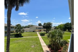3325 Arpt Rd S Unit M7, Naples, FL 34105, Sold 11/28/23