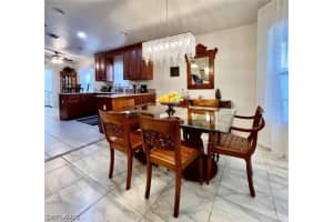 181 Sabal Lake Dr, Naples, FL 34104, Sold 10/13/23