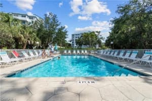285 Naples Cove Dr, Naples, FL 34110, Sold 09/25/23