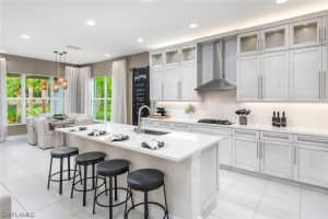 12267 Bonnet Drive, NAPLES, FL 34120 Sold 10/15/24