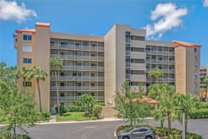 15161 Cedarwood Ln, Naples, FL 34110, Sold 09/19/23