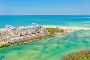 25710 Hickory Boulevard, BONITA SPRINGS, FL 34134 Sold 06/10/24