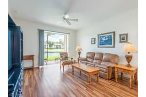 460 Robin Hood Cir, Naples, FL 34104, Sold 08/01/23