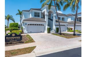 1733 Gulfstar Drive, NAPLES, FL 34112 Sold 11/15/23