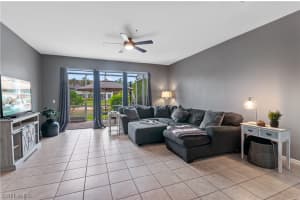 1208 Oxford Ln, Naples, FL 34105, Sold 08/18/23