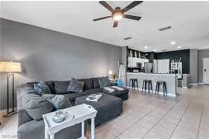 1208 Oxford Ln, Naples, FL 34105, Sold 08/18/23