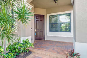 4195 Siderno Court, NAPLES, FL 34119 Sold 01/29/24