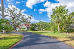 1601 Llewellyn Drive, FORT MYERS, FL 33901 Sold 01/29/24