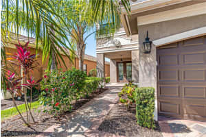 11589 Stonecreek Cir, Fort Myers, FL 33913, Sold 09/25/23