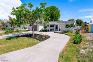 44 1st St, Bonita Springs, FL 34134, Sold 08/07/23