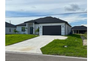 401 Diplomat Parkway, Cape Coral, FL 33909 - MLS#223038109
