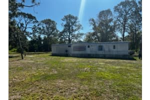 7885 Breeze Dr, North Fort Myers, FL 33917, Sold 07/12/23