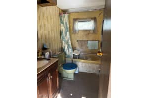 7885 Breeze Dr, North Fort Myers, FL 33917, Sold 07/12/23