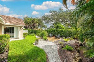 6070 Westbourgh Drive, NAPLES, FL 34112 Sold 10/27/23