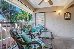 5319 Fox Hollow Dr, Naples, FL 34104, Sold 06/30/23