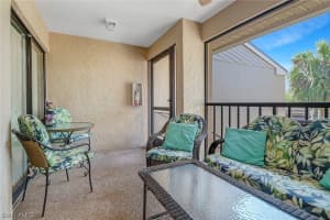5319 Fox Hollow Dr, Naples, FL 34104, Sold 06/30/23