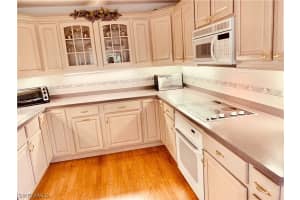 107 Clubhouse Ln, Naples, FL 34105, Sold 06/30/23