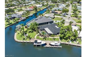 424 Parkway Ct, Fort Myers, FL 33919, Sold 07/05/23