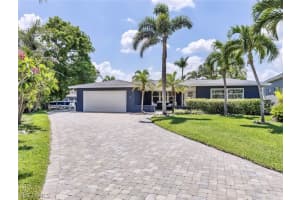 424 Parkway Ct, Fort Myers, FL 33919, Sold 07/05/23