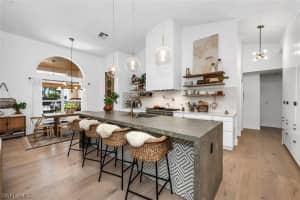 1921 Blackstone Cir, Naples, FL 34109, Sold 08/07/23