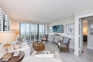 440 Seaview Court, MARCO ISLAND, FL 34145 Sold 08/14/24