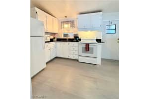 5321 Forest Park Drive, NORTH FORT MYERS, FL 33917 Sold 04/12/24