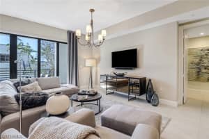 1111 Central Avenue, NAPLES, FL 34102 Sold 12/15/23