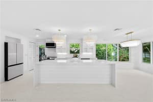 17 Knights Bridge Rd, Naples, FL 34102, Sold 07/24/23