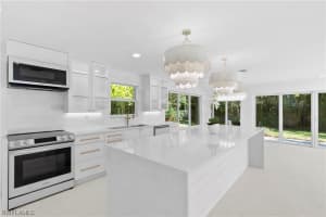 17 Knights Bridge Rd, Naples, FL 34102, Sold 07/24/23