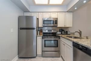 3323 Olympic Dr APT 726, Naples, FL 34105, Sold 07/17/23