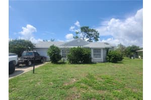 256 Ground Dove Cir SE, Lehigh Acres, FL 33936, Sold 10/18/23