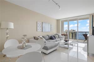 3000 Oasis Grand Blvd, Fort Myers, FL 33916, Sold 07/31/23
