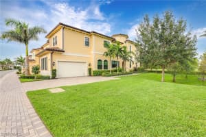 2473 Breakwater Wy, Naples, FL 34112, Sold 08/07/23