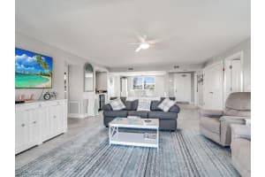 1020 Swallow Avenue, MARCO ISLAND, FL 34145 Sold 02/02/24