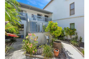 17458 Blueberry Hill Dr f, Fort Myers, FL 33908, Sold 09/20/23