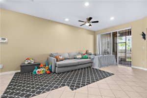 9995 Chiana Cir, Fort Myers, FL 33905, Sold 08/10/23