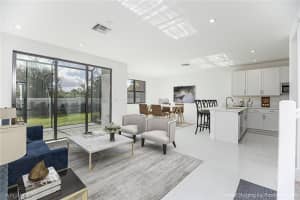 7510 Rockefeller Dr, Naples, FL 34119, Sold 07/19/23