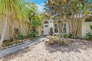 9830 Country Oaks Dr, Fort Myers, FL 33967, Sold 08/24/23