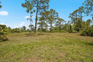 18910 River Estates Ln, Alva, FL 33920, Sold 08/28/23